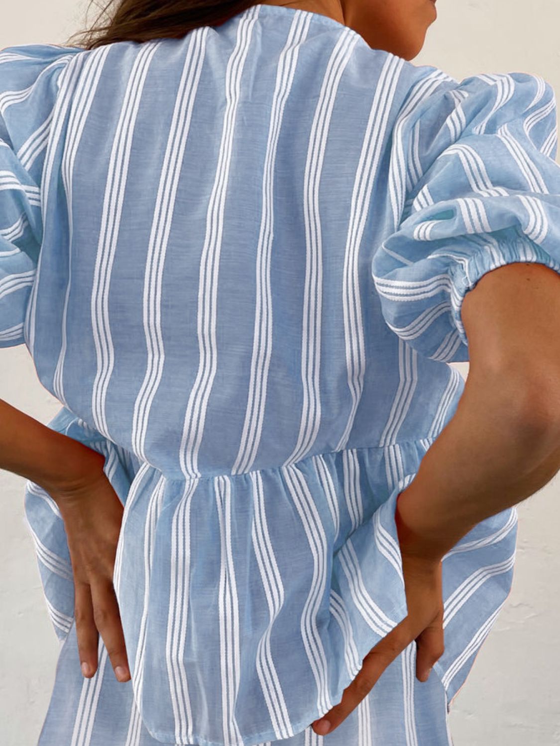 Tied Round Neck Balloon Sleeve Shirt - Classique Collection