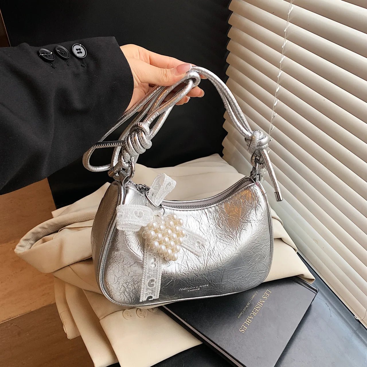 Knotted Strap Shoulder BagBag