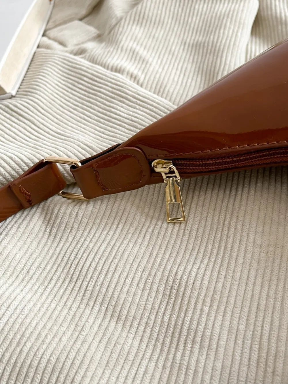 Mirror Surface Shoulder BagBag