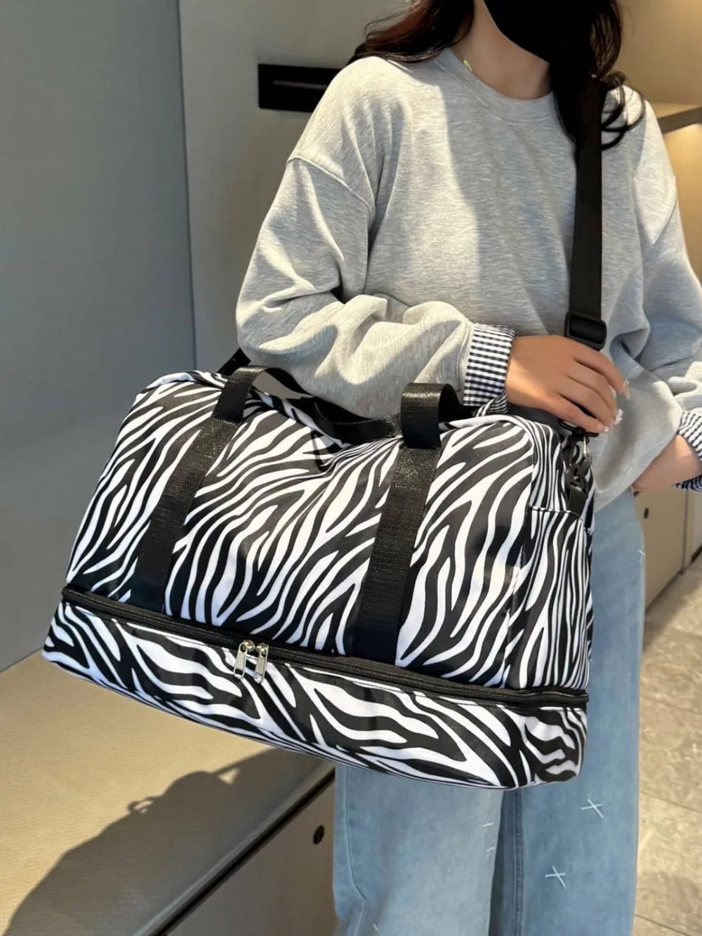 Oxford Cloth Leopard Travel BagBag