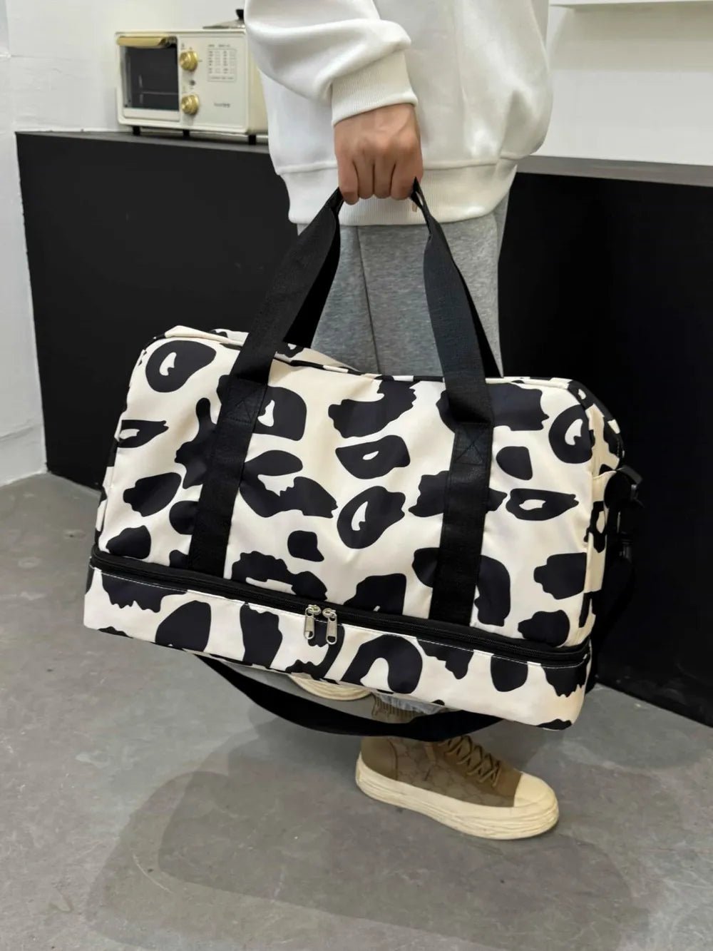 Oxford Cloth Leopard Travel BagBag