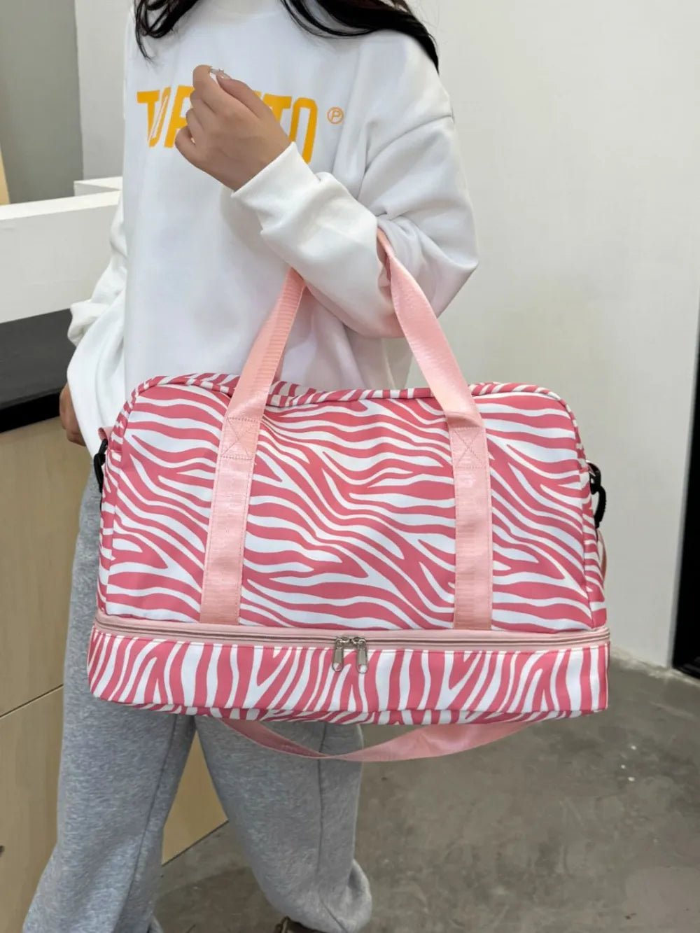Oxford Cloth Leopard Travel BagBag