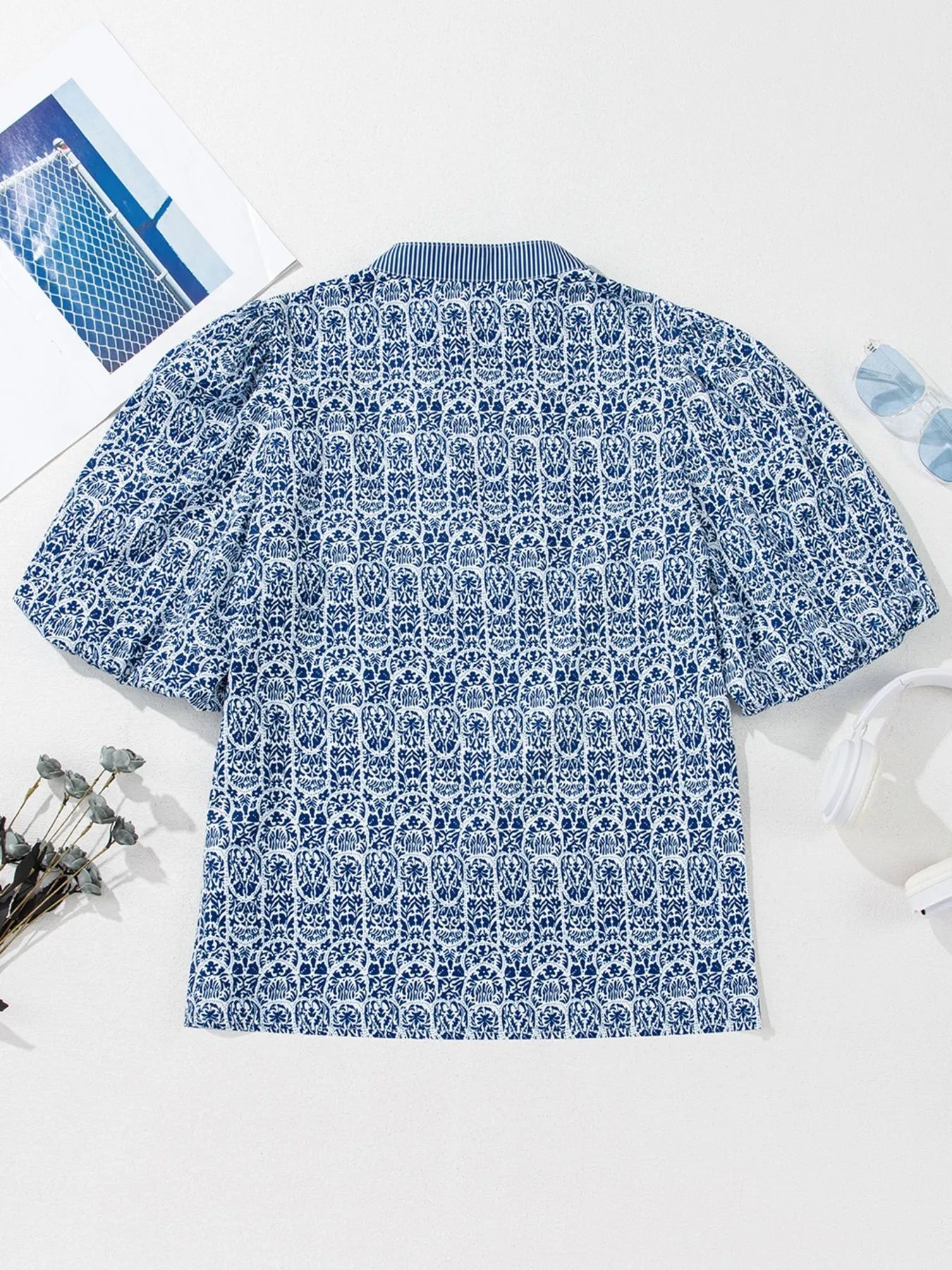 Printed Contrast Ric - Rac Puff Sleeve Top