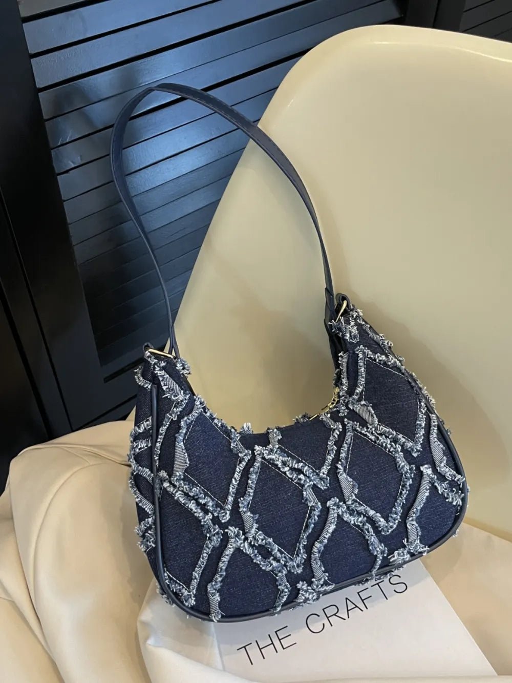 Raw Edge Cloth Shoulder BagBag