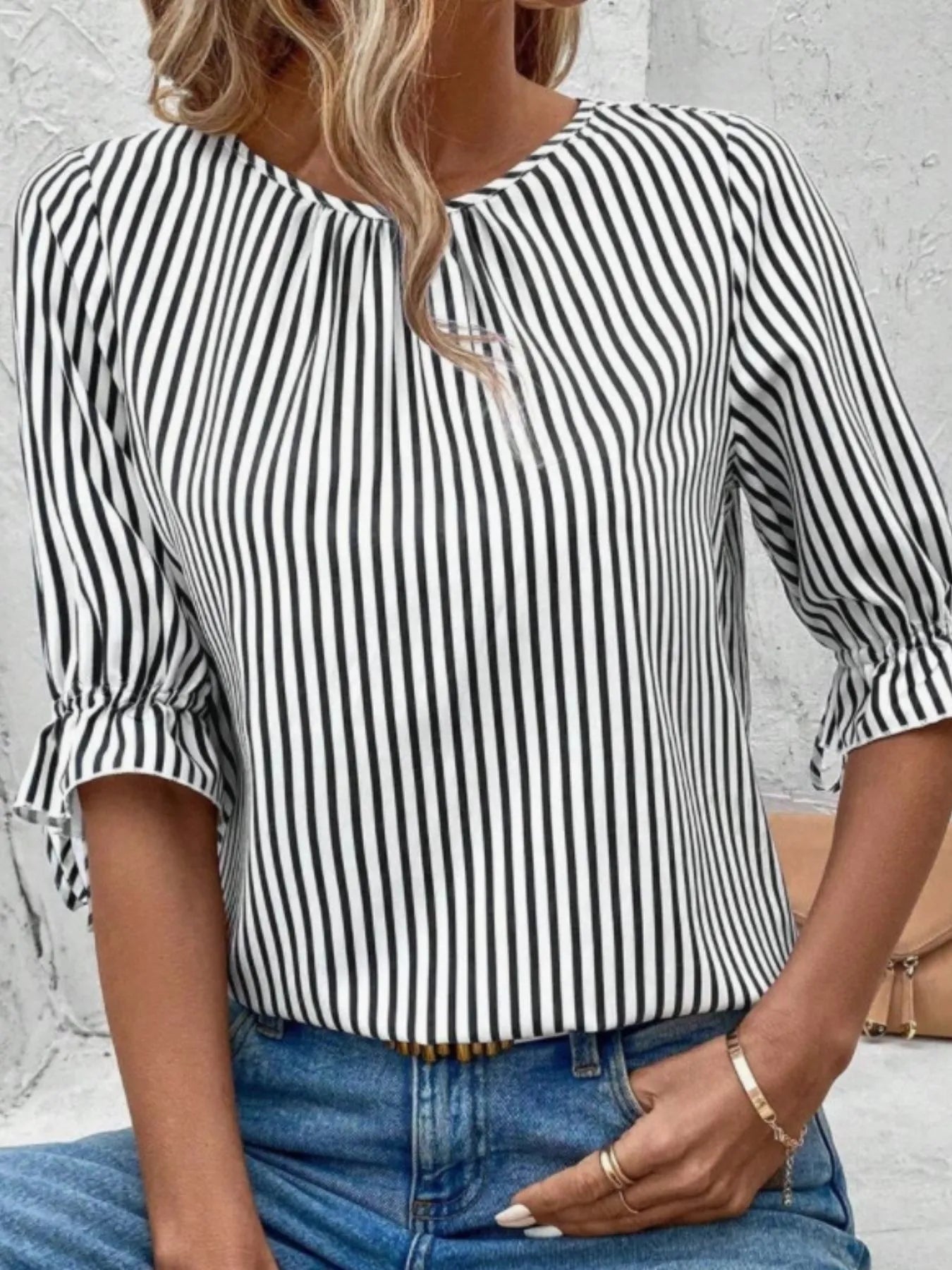 Striped Round Neck Half Sleeve Casual Blouse