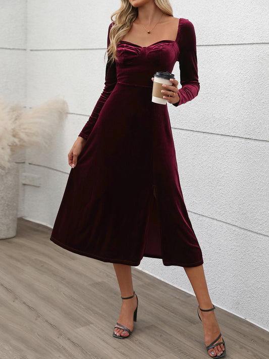 Perfee Sweetheart Neck Long Sleeve Midi Dress - Classique Collection