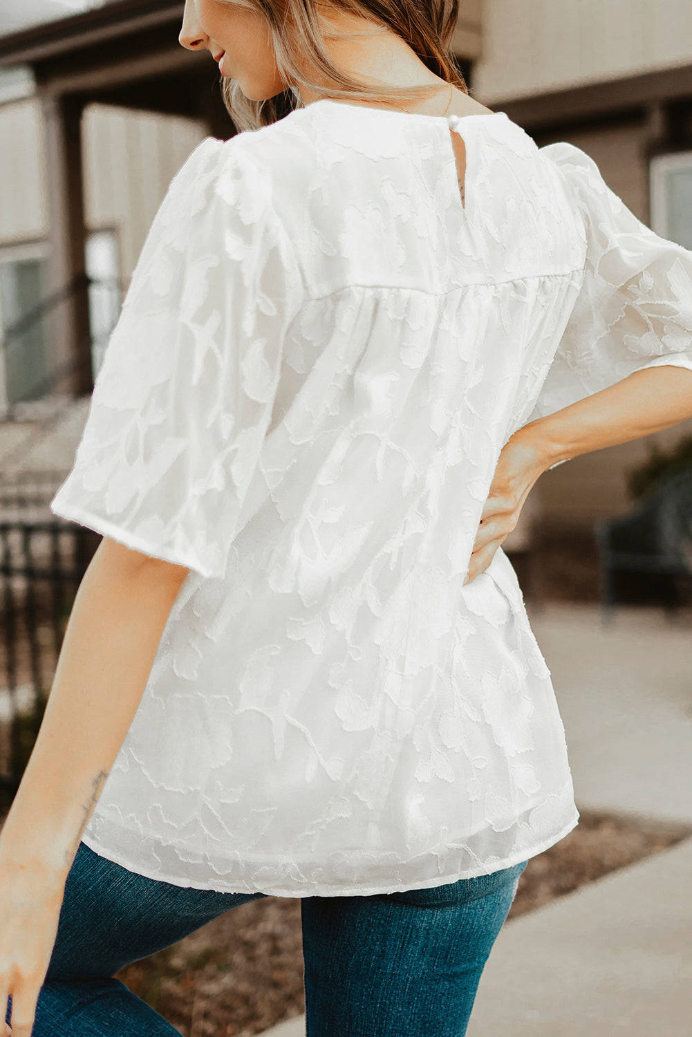 Round Neck Puff Sleeve Blouse - Classique Collection