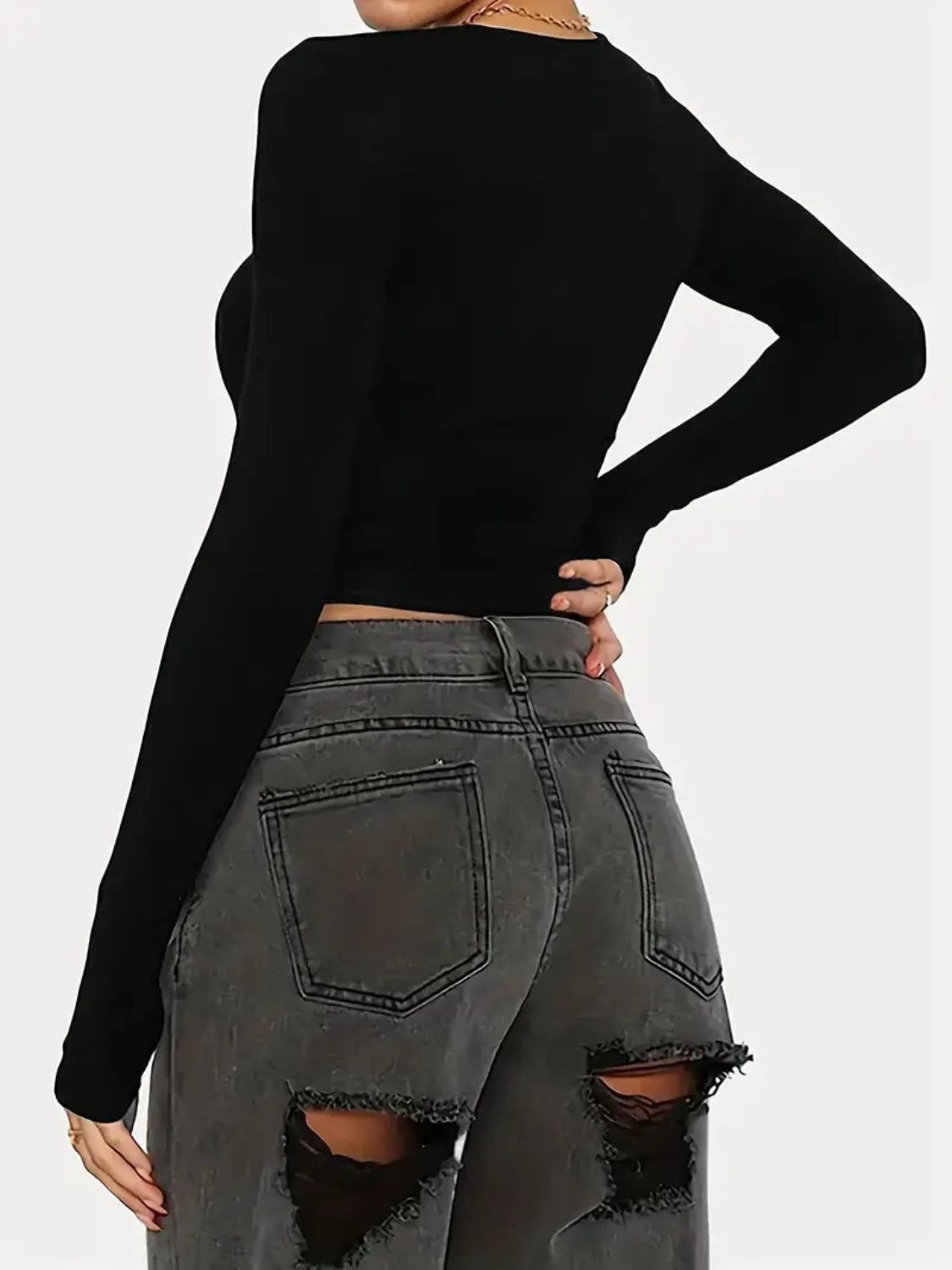 Solid Color Round Neck Long Sleeve T-Shirt - Classique Collection