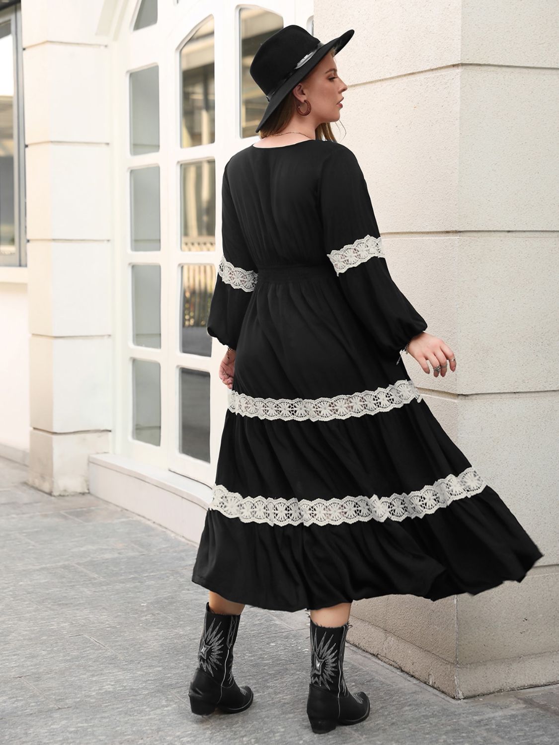 Plus Size Lace Detail V-Neck Long Sleeve Midi Dress - Classique Collection