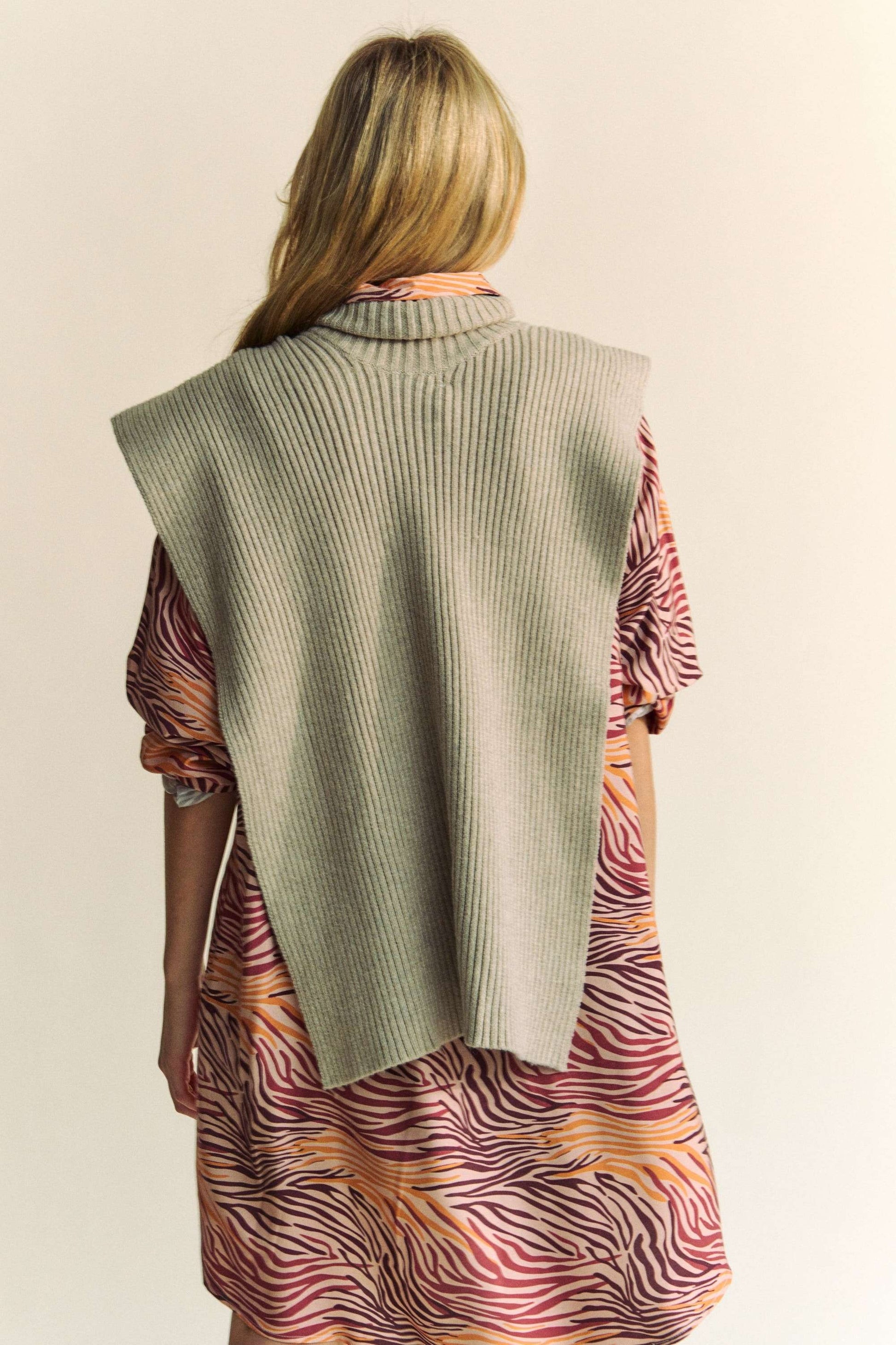 Davi & Dani Side Split Turtleneck Sleeveless Knit Top - Classique Collection
