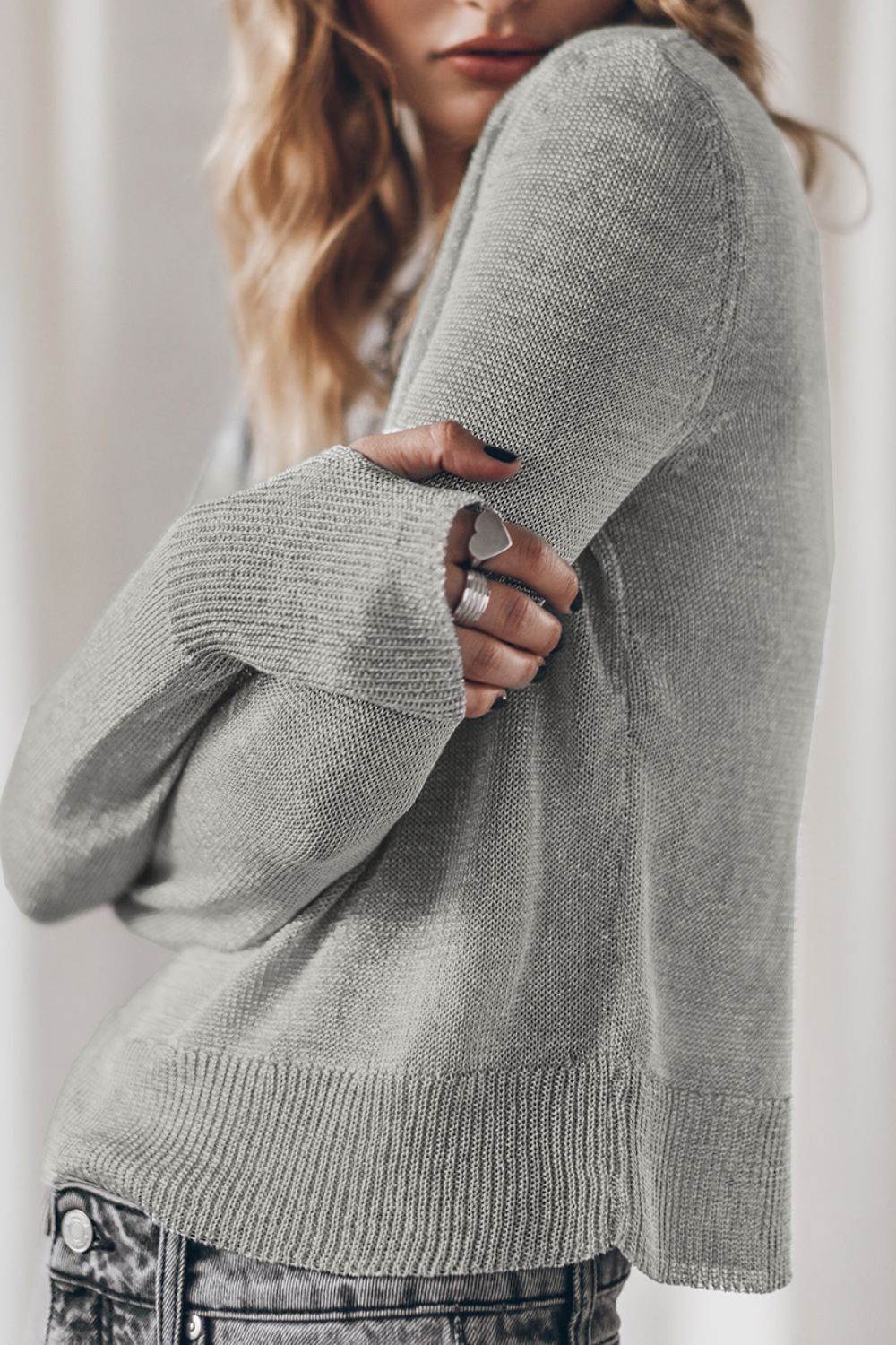 Ribbed Hem Round Neck Long Sleeve Sweater - Classique Collection
