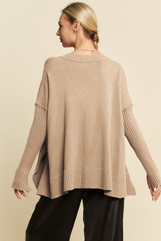 Davi & Dani Ribbed Side Slit V-Neck Sweater - Classique Collection