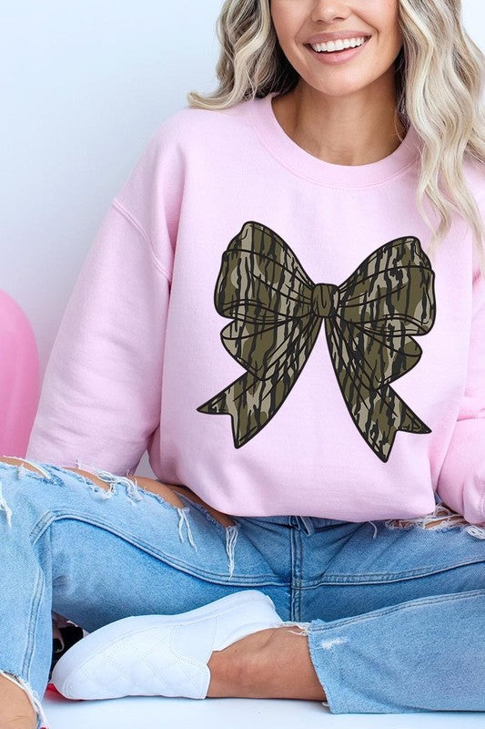 Camo Bow Graphic Plus Fleece Sweatshirts - ClassiQ