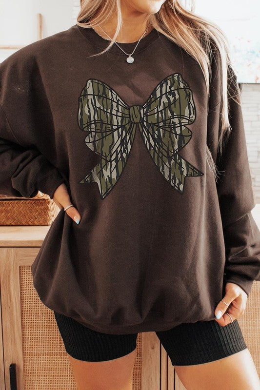 Camo Bow Graphic Plus Fleece Sweatshirts - ClassiQ