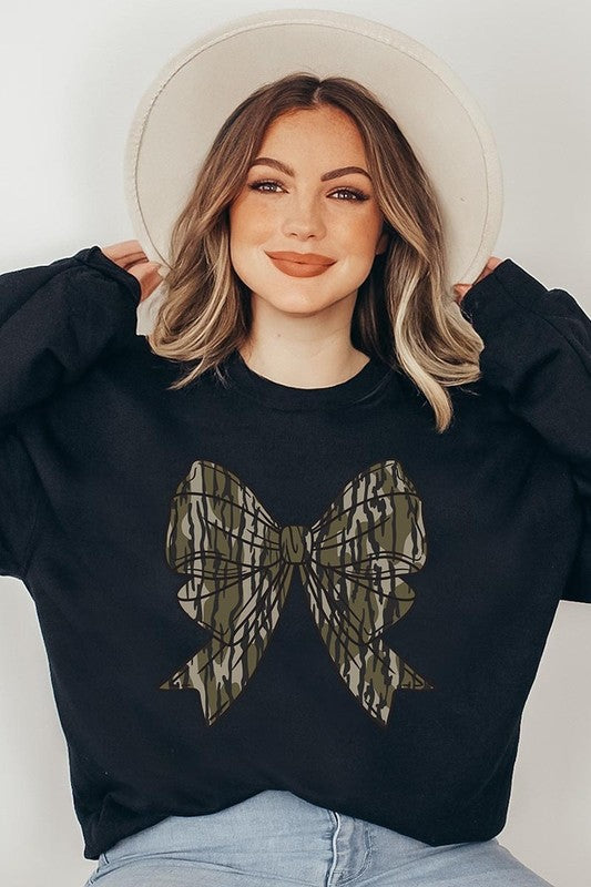 Camo Bow Graphic Plus Fleece Sweatshirts - ClassiQ