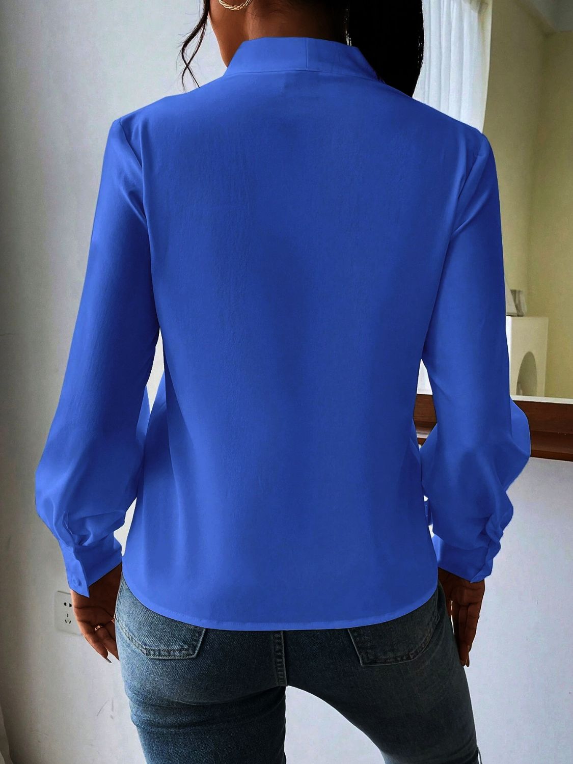 V Neck Long Sleeve Top - Classique Collection