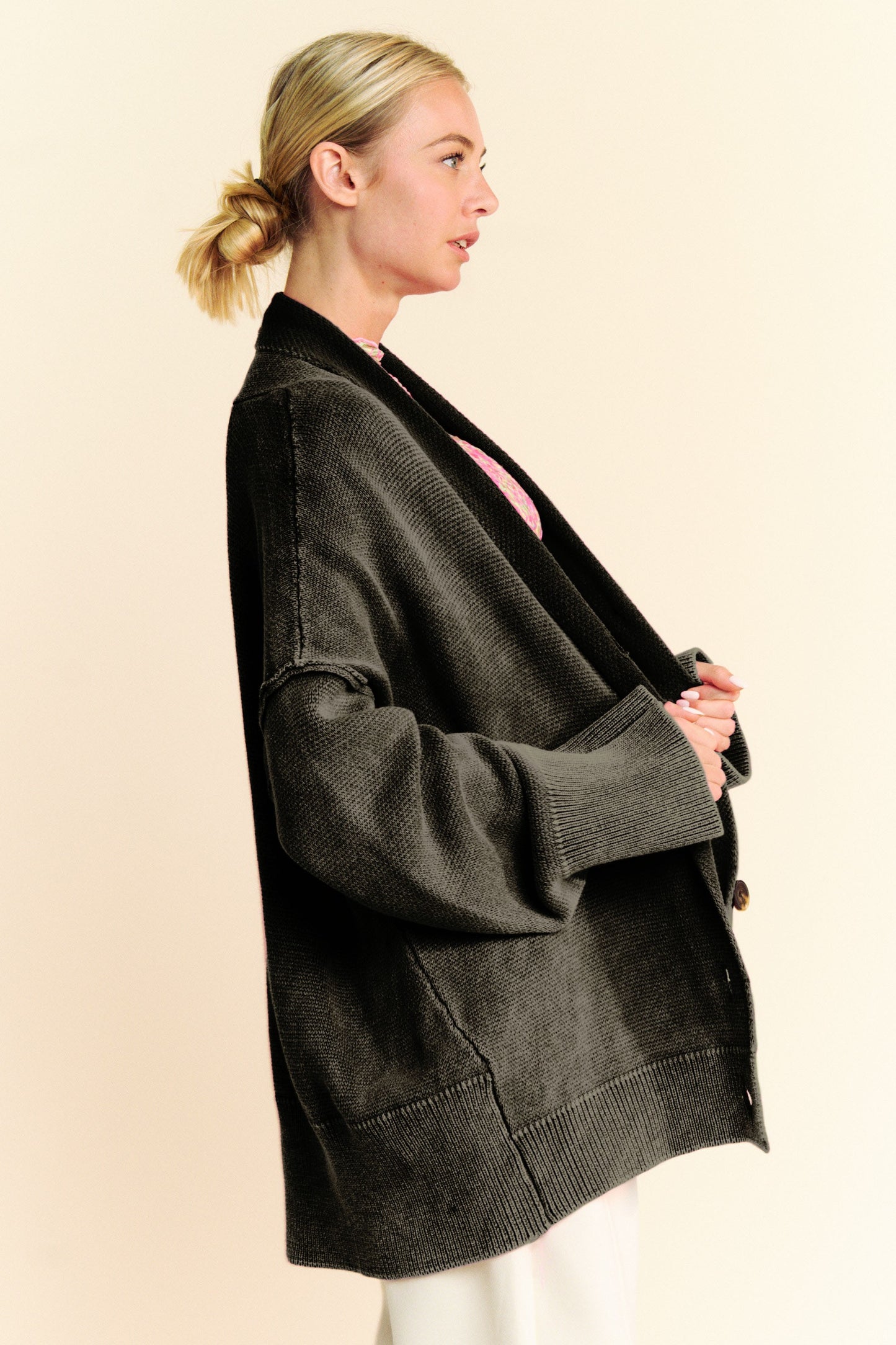 Davi & Dani Shawl Collar Ribbed Detail Button Up Cardigan - Classique Collection