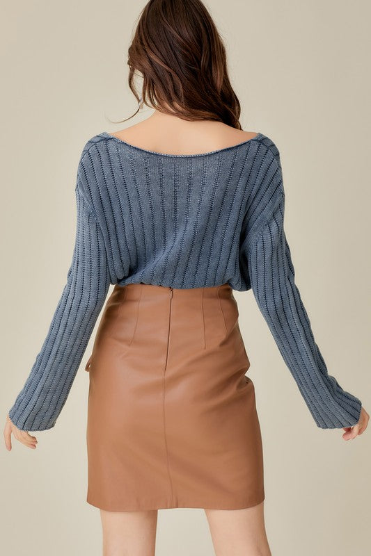 V-Neck Washed Crop Sweater - Classique Collection