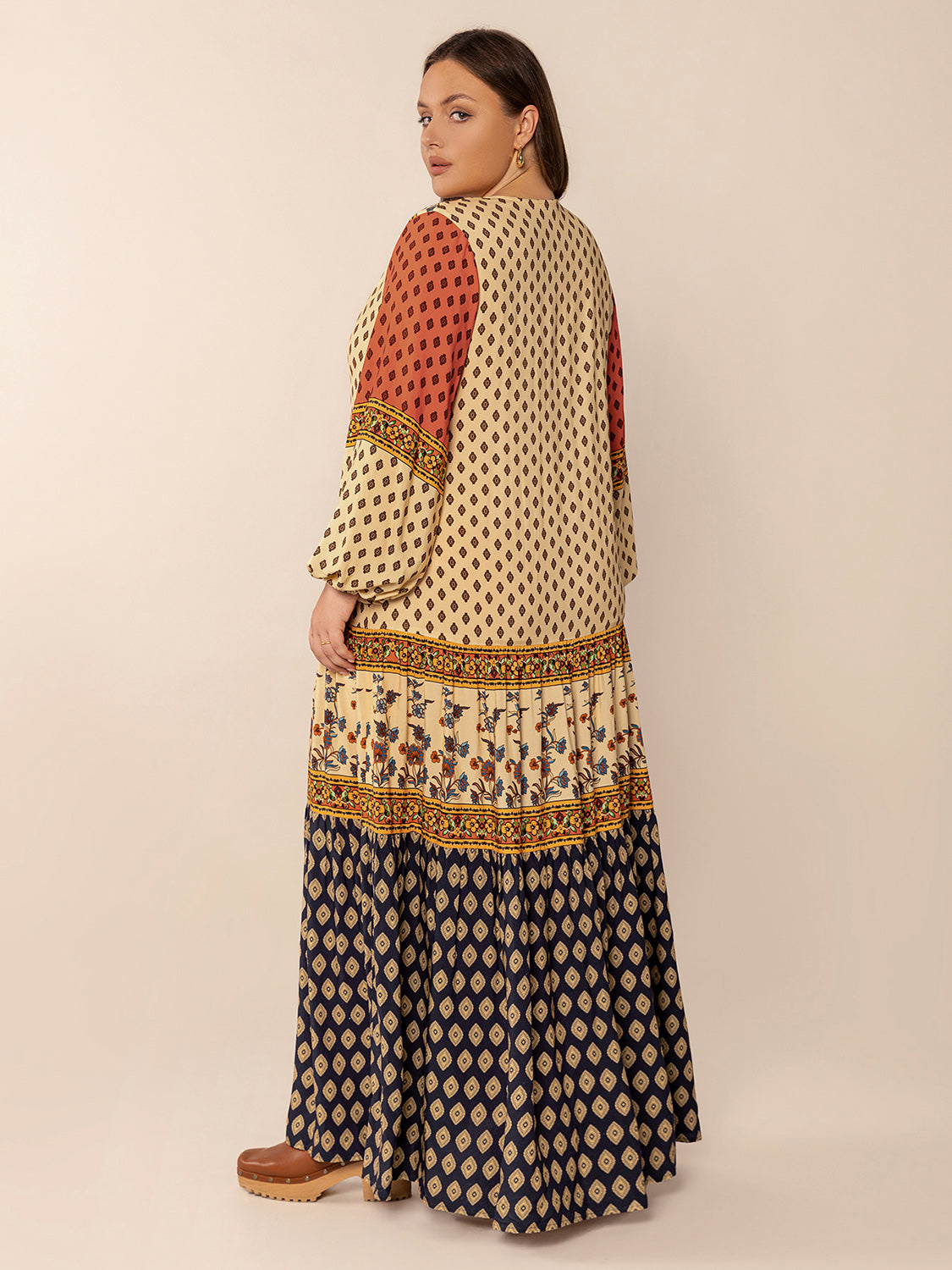 Plus Size Printed V-Neck Long Sleeve Maxi Dress - Classique Collection