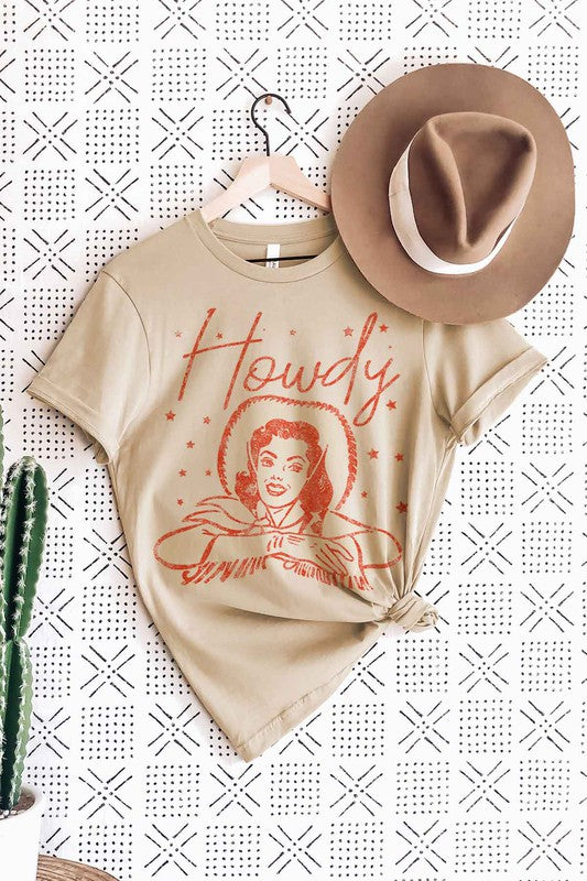 HOWDY COWGIRL GRAPHIC PLUS SIZE TEE / T-SHIRT - Classique Collection