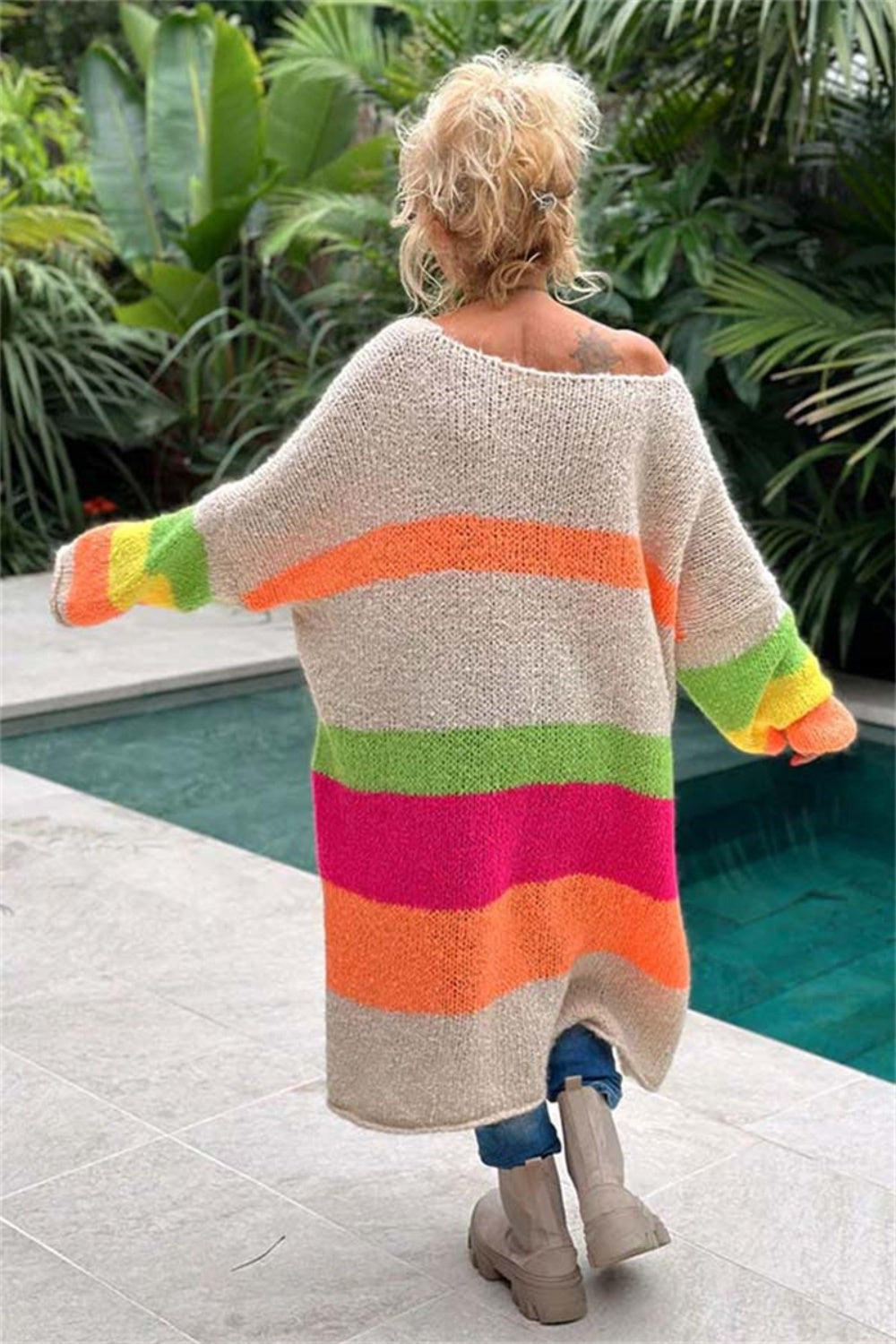 Color Block V-Neck Long Sleeve Sweater Dress - Classique Collection