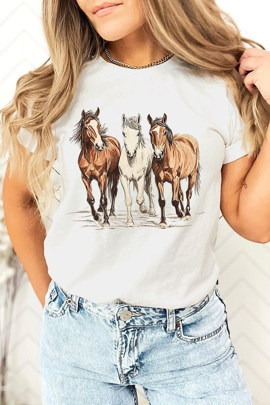 Three Horses Western Graphic Plus Tee - ClassiQ