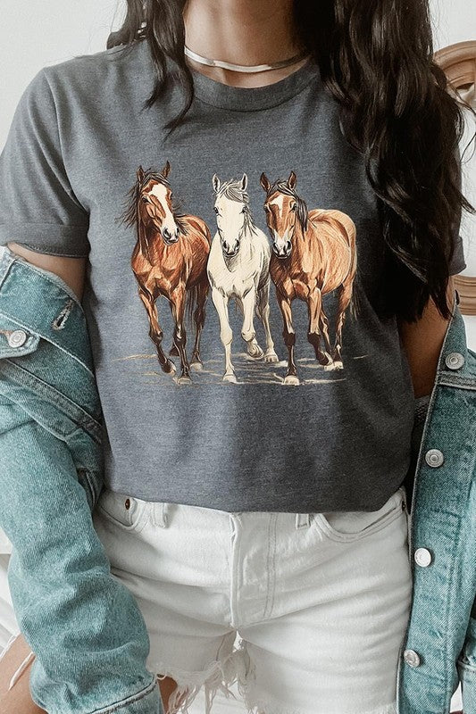 Three Horses Western Graphic Plus Tee - ClassiQ