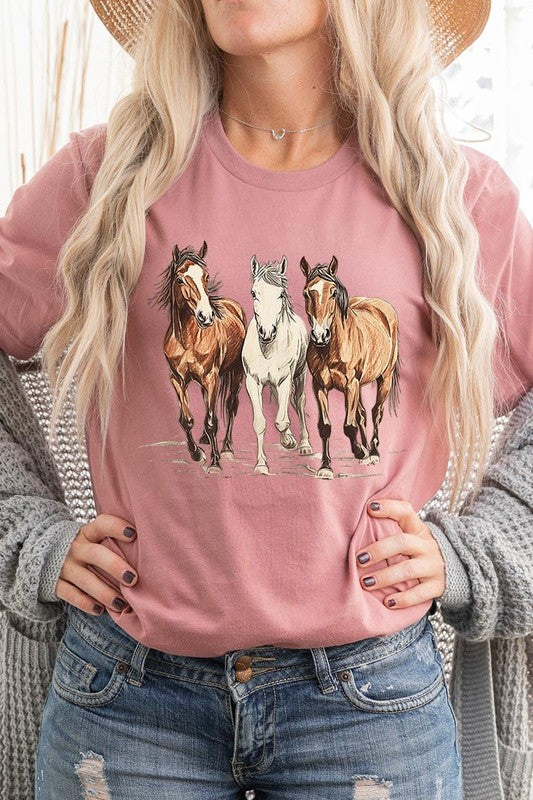 Three Horses Western Graphic Plus Tee - ClassiQ