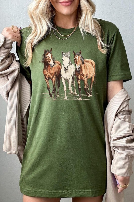 Three Horses Western Graphic Plus Tee - ClassiQ