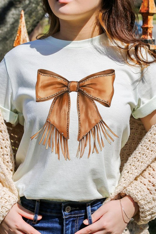 Western Cowgirl Bow Graphic Plus Tee - ClassiQ
