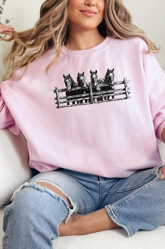 Horse Western Graphic Plus Sweatshirt - ClassiQ