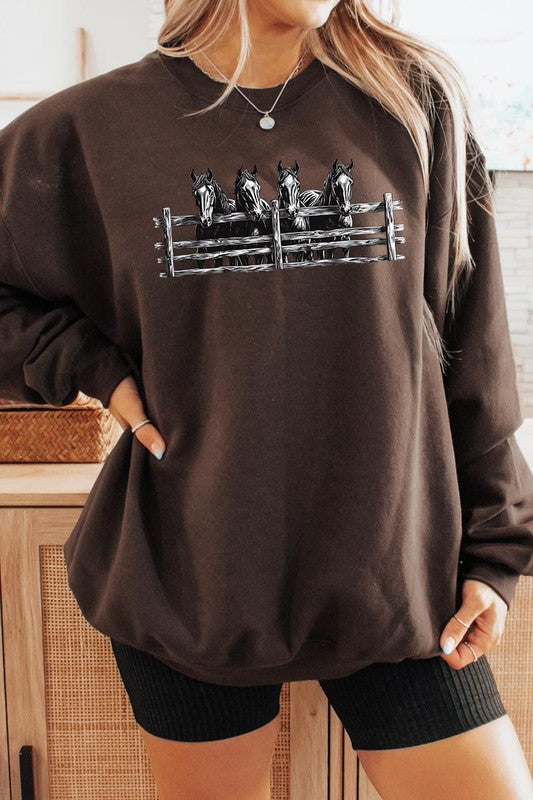 Horse Western Graphic Plus Sweatshirt - ClassiQ