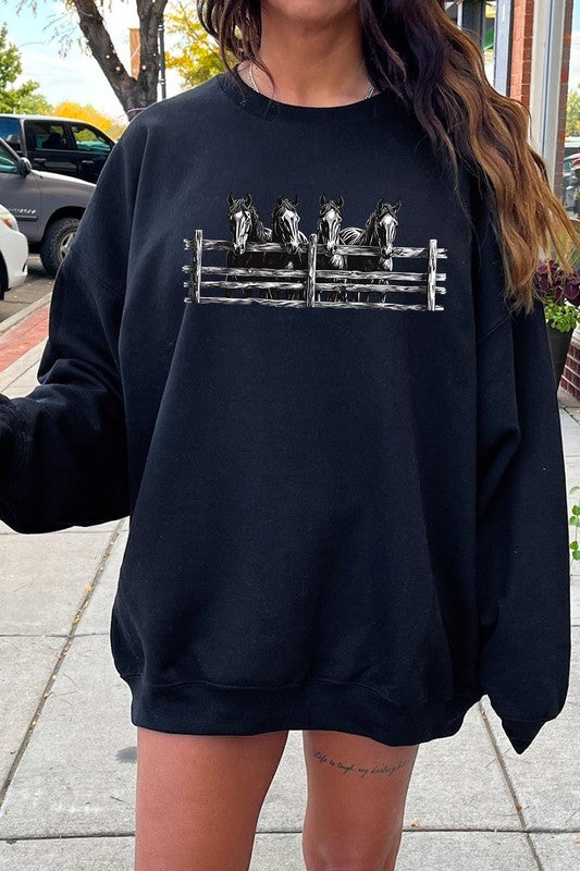 Horse Western Graphic Plus Sweatshirt - ClassiQ
