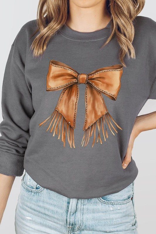 Western Cowgirl Bow Graphic Plus Sweatshirt - ClassiQ