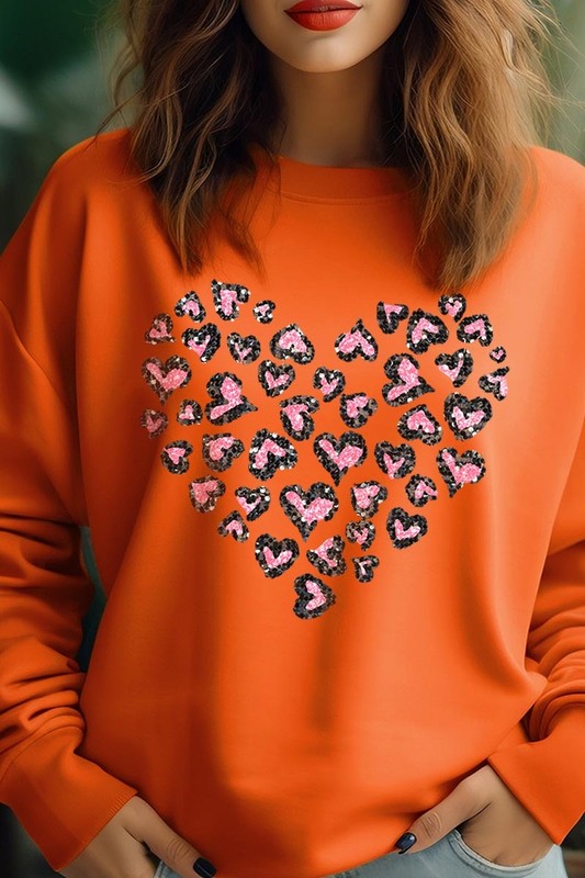 Faux Sequins Leopard Heart Graphic Plus Sweatshirt - Classique Collection