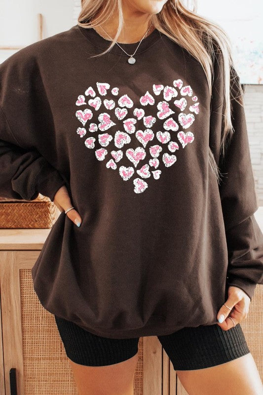 Faux Sequins Leopard Heart Graphic Plus Sweatshirt - Classique Collection