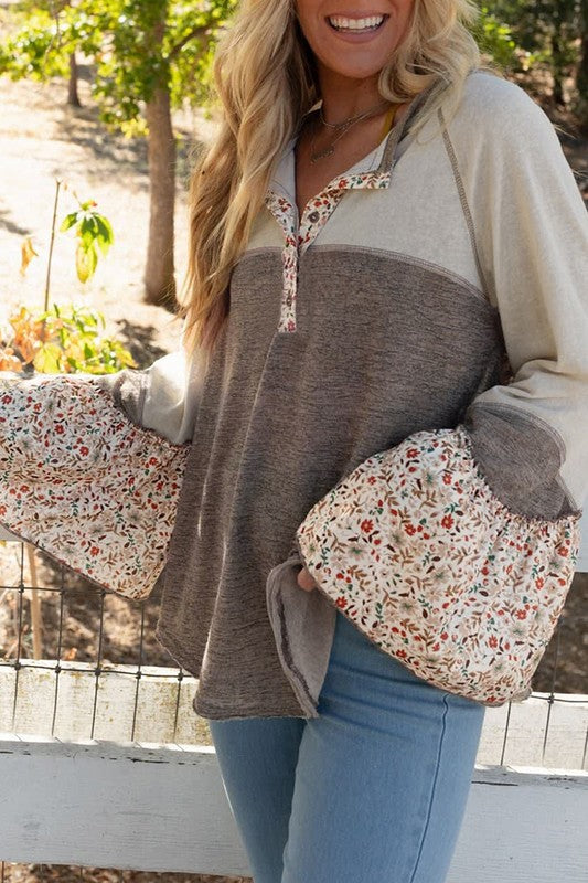 Women Patchwork Flared Sleeve Buttons Sweatshirts - Classique Collection