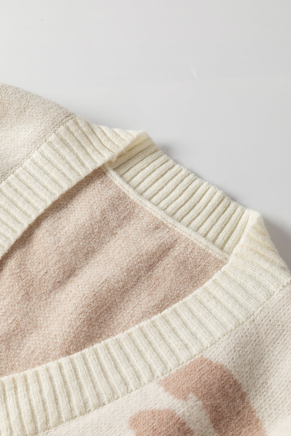 Leopard V Neck Button Down Cardigan - ClassiQ