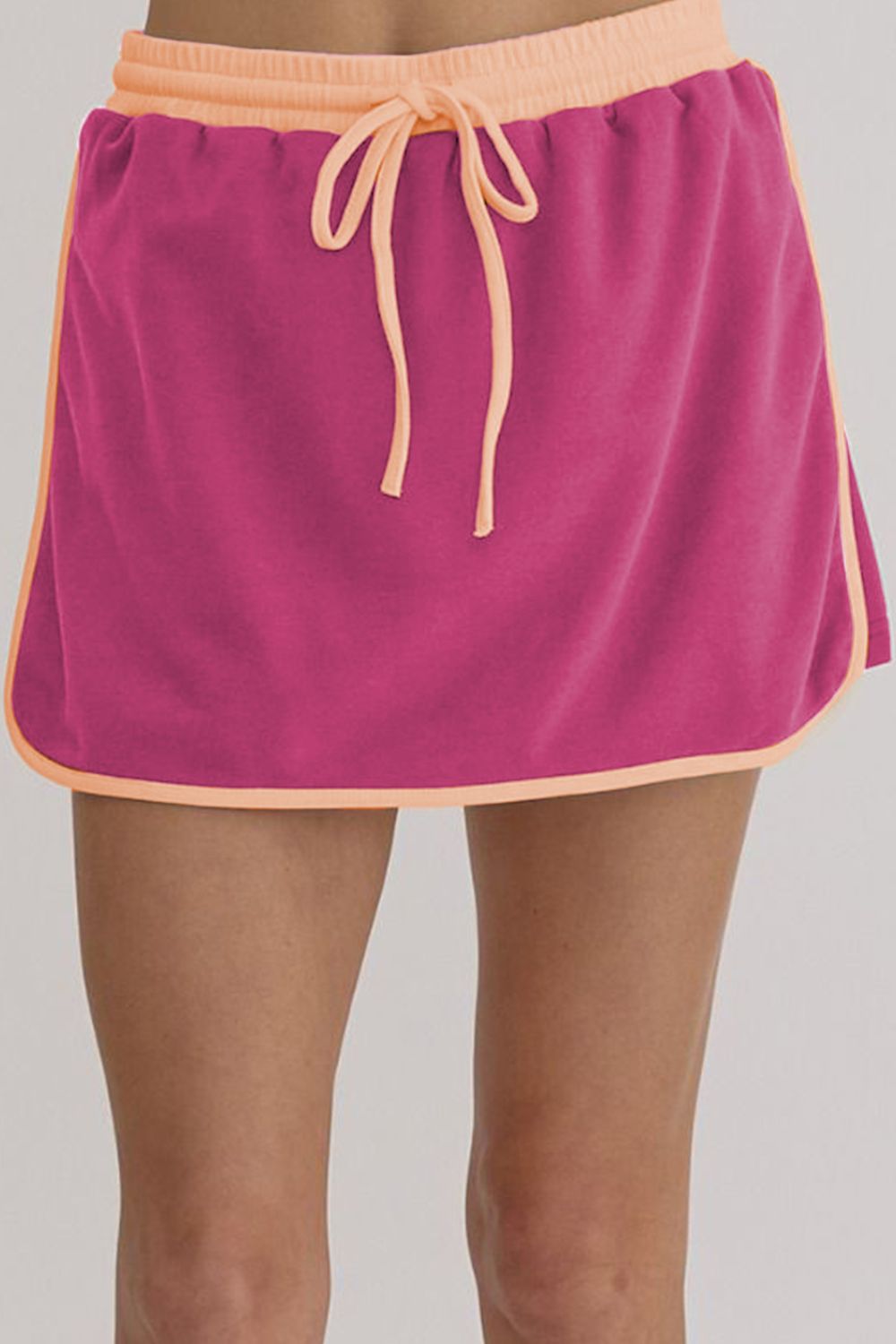 Contrast Trim Round Neck Top and Skort Set - ClassiQ