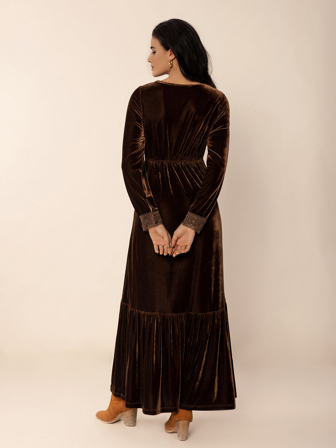 Lace Detail V-Neck Long Sleeve Maxi Dress - Classique Collection