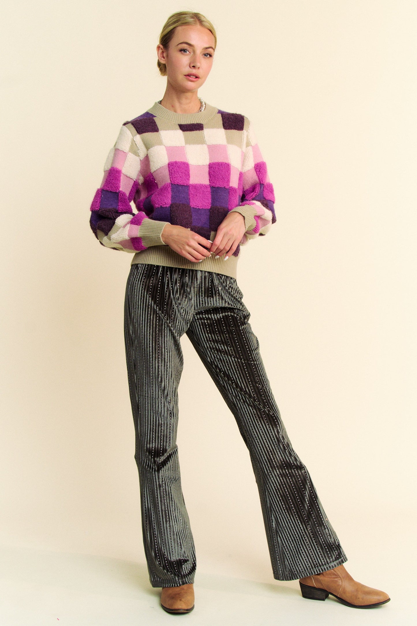 Davi & Dani Checkered Round Neck Long Sleeve Sweater - Classique Collection