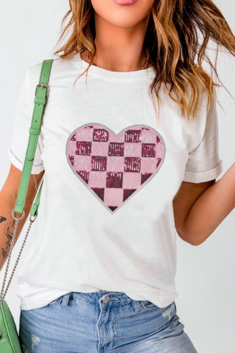 Sequin Checkered Heart Round Neck Short Sleeve T-Shirt - Classique Collection
