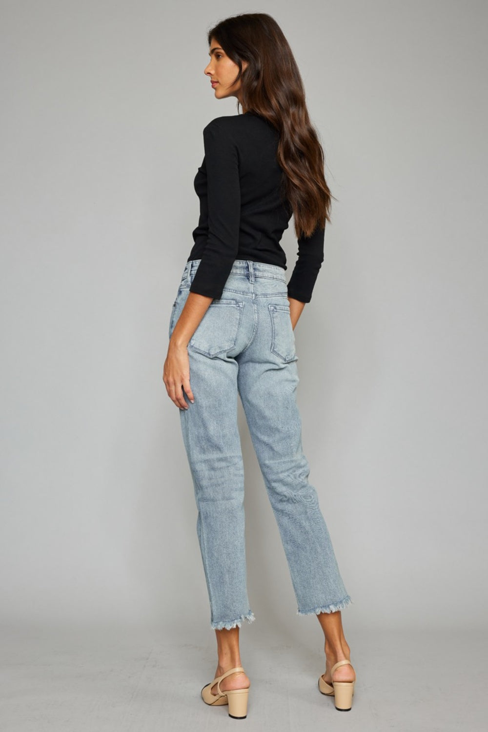 Kancan High Waist Button Fly Raw Hem Cropped Straight Jeans - ClassiQ