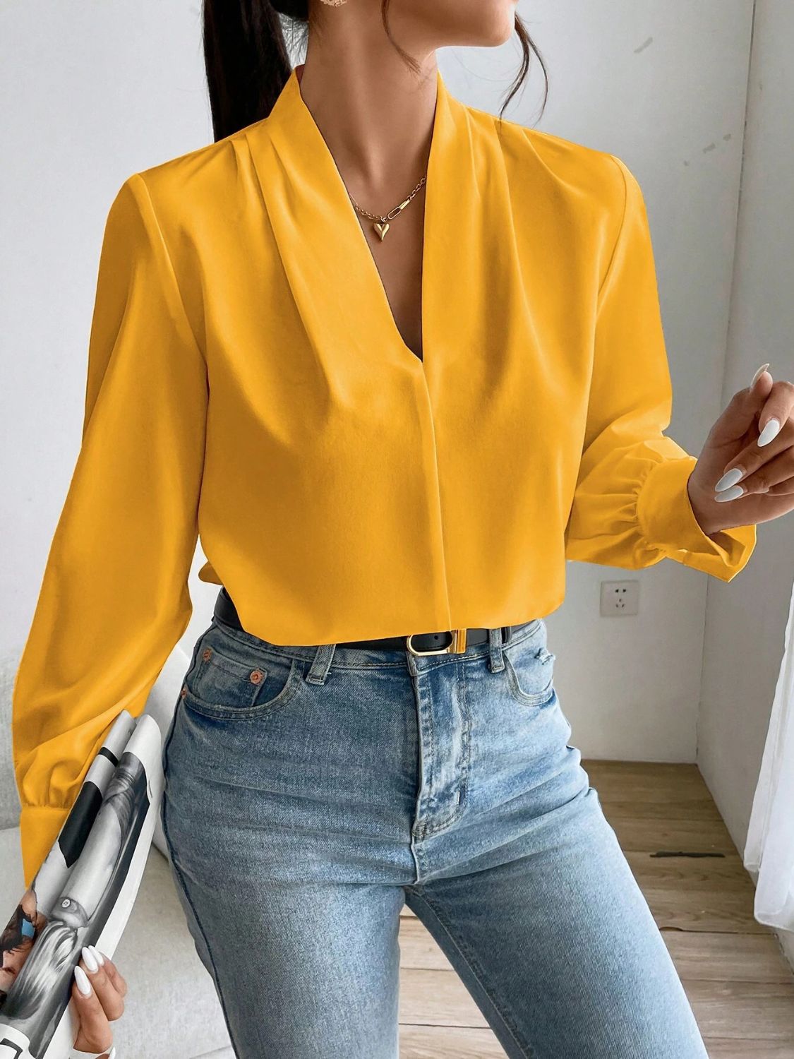 V Neck Long Sleeve Top - Classique Collection