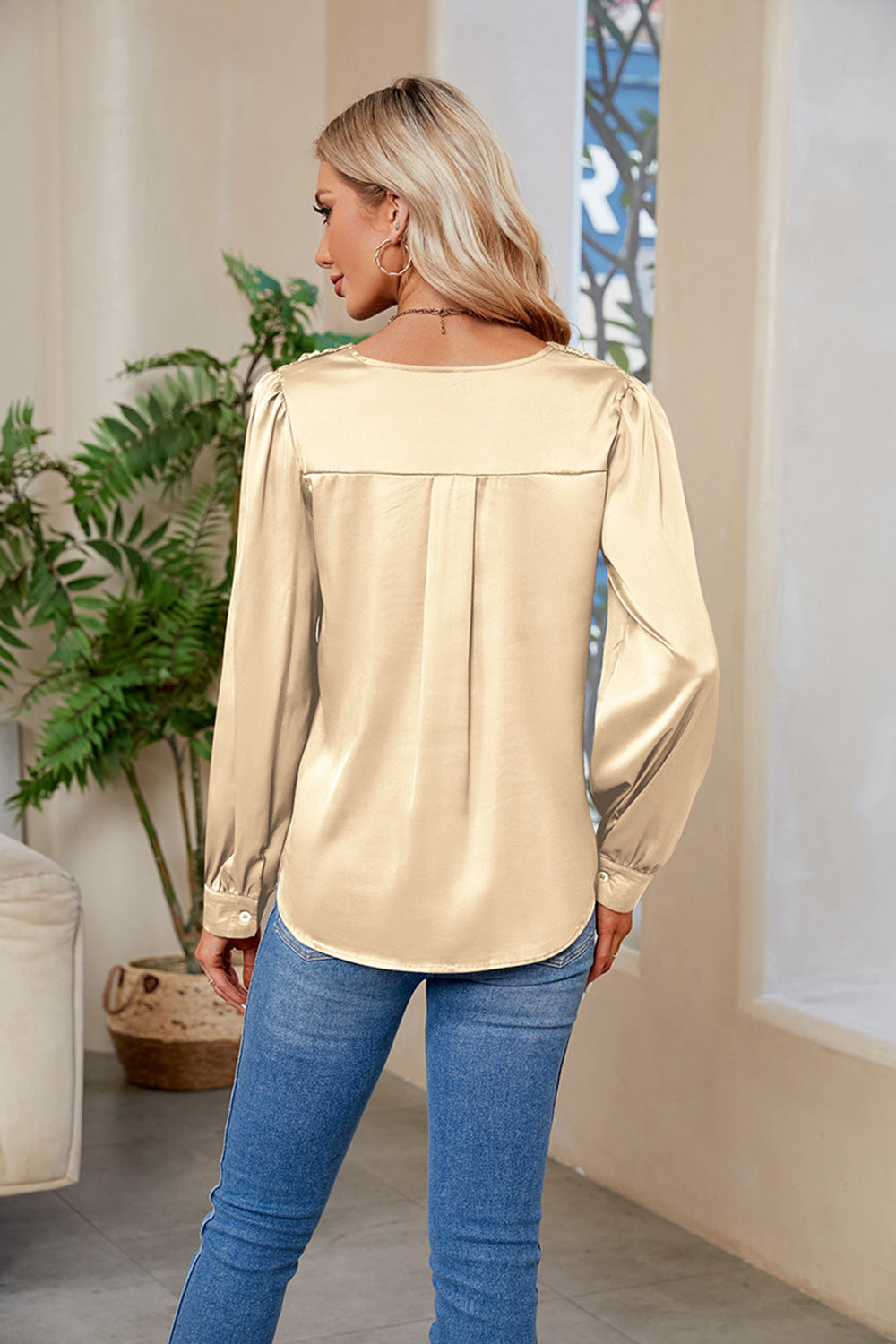 V-Neck Long Sleeve Top - Classique Collection
