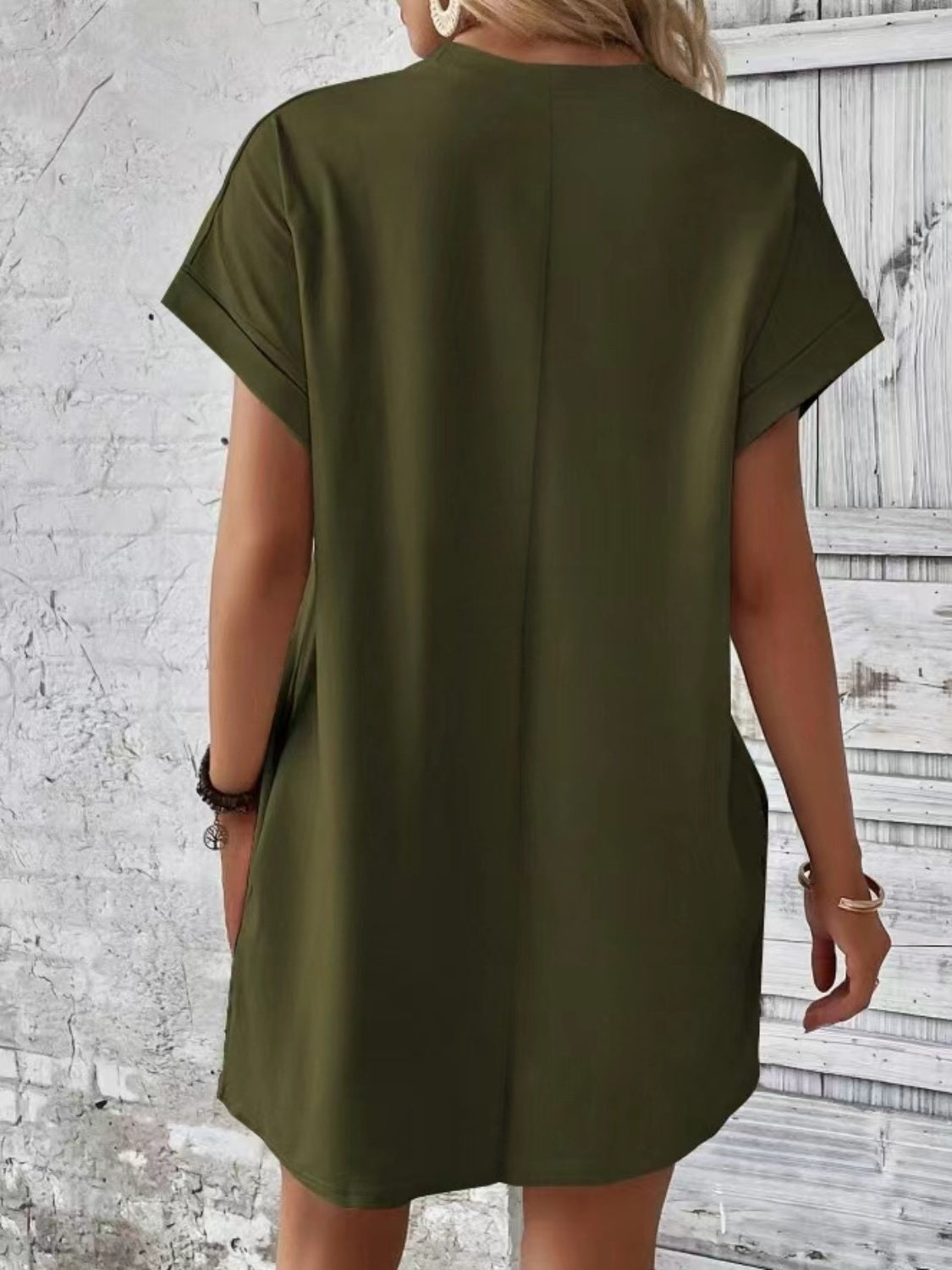 Pocketed Round Neck Short Sleeve Dress - Classique Collection