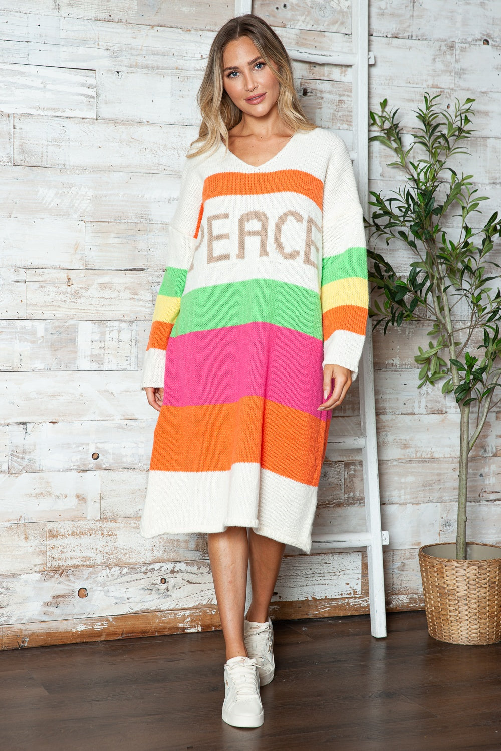 Color Block V-Neck Long Sleeve Sweater Dress - Classique Collection