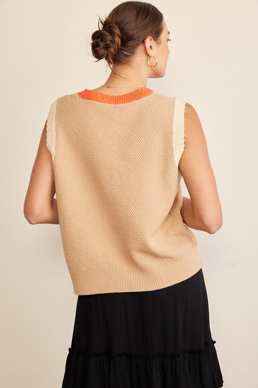 In February Contrast Round Neck Sweater Vest - Classique Collection