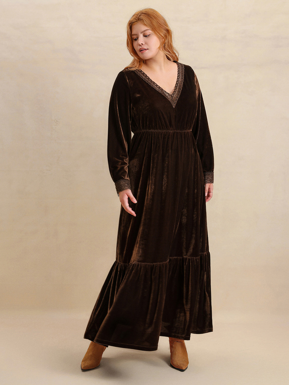 Plus Size Lace Detail V-Neck Long Sleeve Midi Dress - Classique Collection