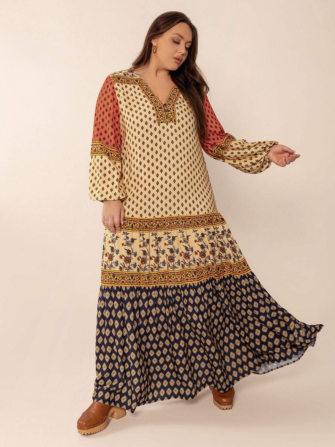 Plus Size Printed V-Neck Long Sleeve Maxi Dress - Classique Collection